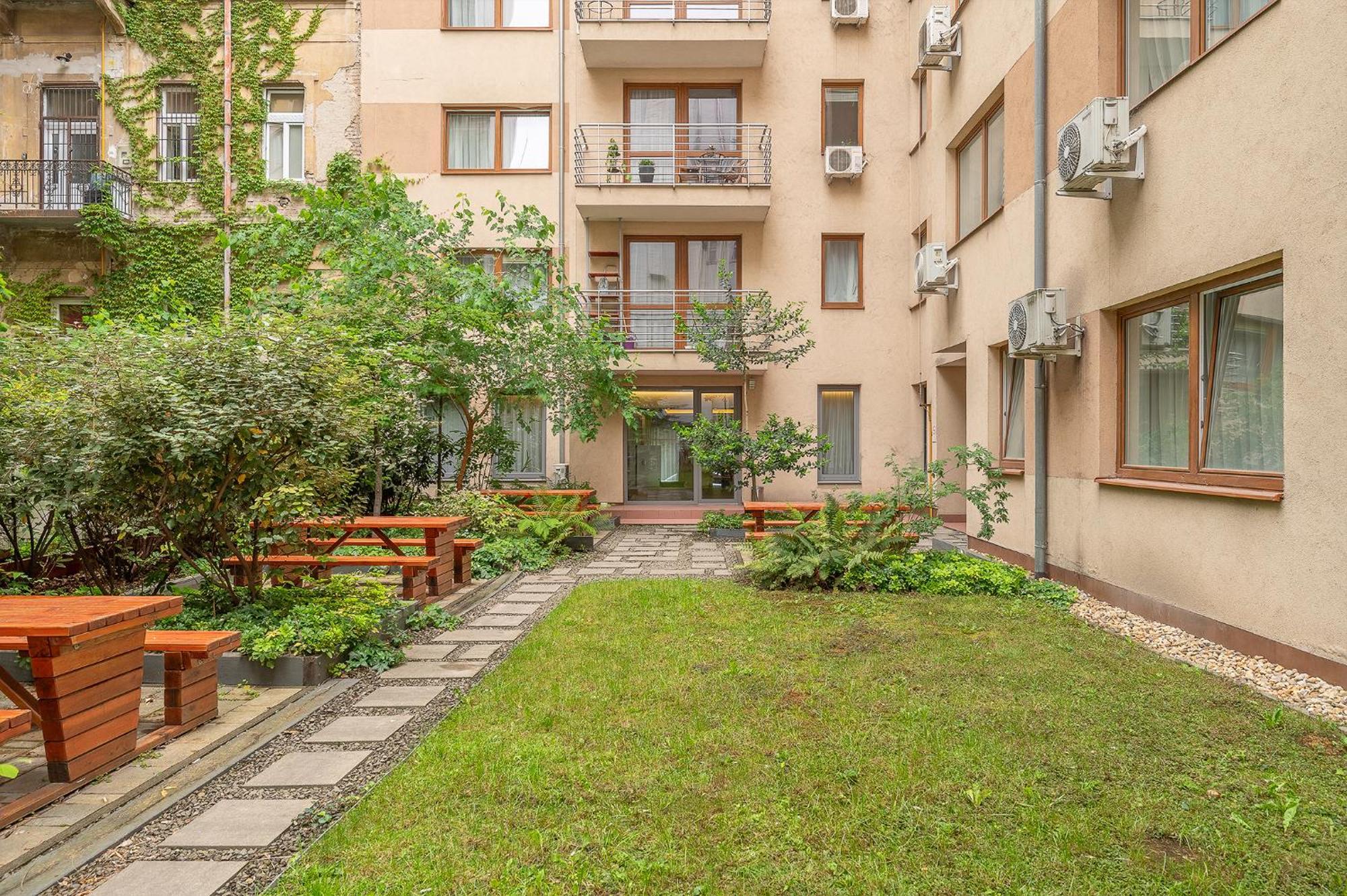 Two-Bedrooms Apartment Cbd Bp, Budapest